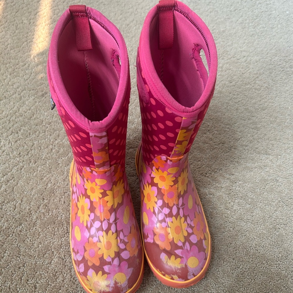 Bogs Kids Boots - Pink and Orange Floral - Picture 2 of 6
